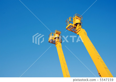 高空作業平台 5547159