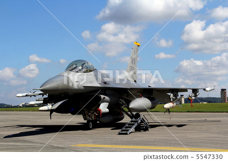 Fighter 5547330