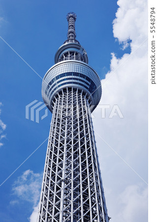 Tokyo Sky Tree and blue sky Tokyo Sky Tree and blue sky 5548794