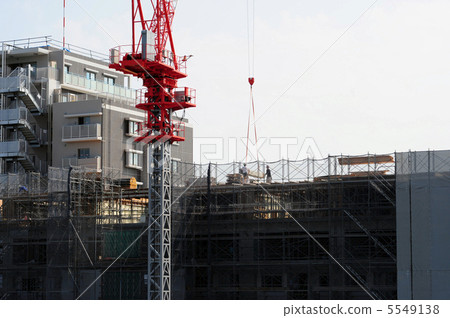 塔式起重機和腳手架-2 5549138