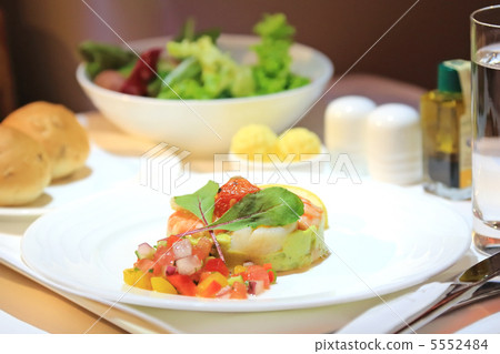 Business class Appetizer in-flight meal 5552484