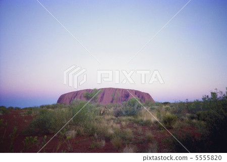 Ayers Rock at dusk 5555820