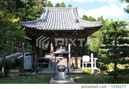 兵庫縣姬路市彌羅寺大殿2 國家重要文化財產 兵庫縣姬路市彌羅寺大殿2 國家重要文化財產 5556277