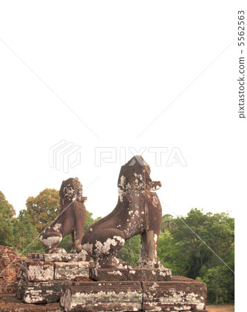 Pre-Loop Temple of World Heritage Angkor Monument Pre-Loop Temple of World Heritage Angkor Monument 5562563