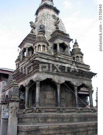 Batsara Darga Temple 5570840