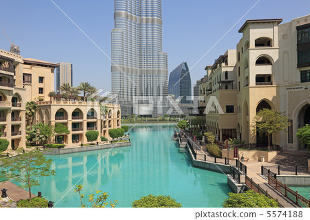 Downtown · Dubai Downtown · Dubai 5574188