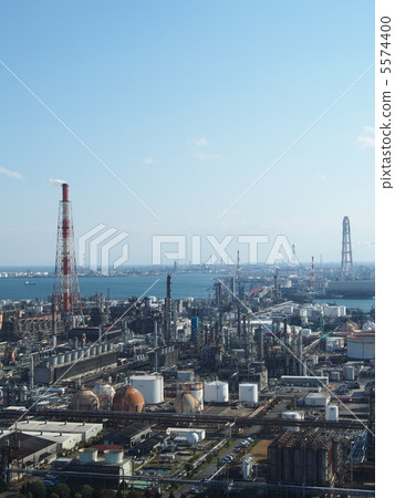 從四日市港口大廈看的植物區域的看法 5574400