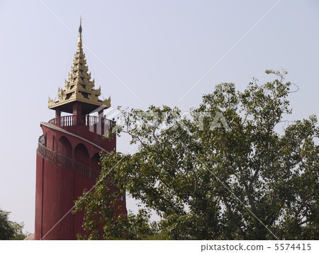 Old royal palace 5574415