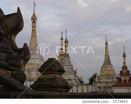 瑪哈Aunje修道院 5574661