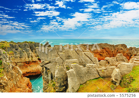 Pancake Rocks 5575256