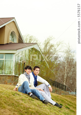 Near townhouse Near townhouse 5576157