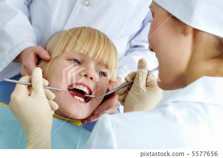 In dental clinic 5577656