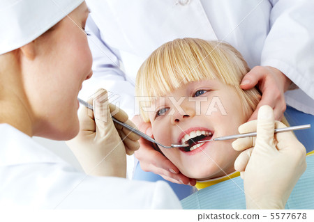 Dental examination 5577678