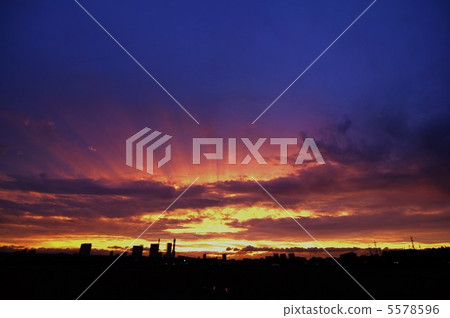 來自天空的消息。 5578596