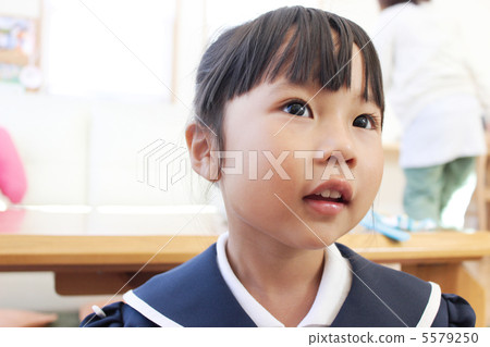 kindergartener, younger, girl 5579250