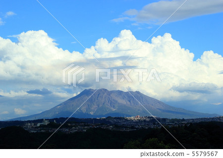 Sakurajima in summer Sakurajima in summer 5579567