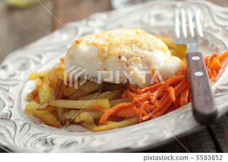 Roasted cod with vegetables Roasted cod with vegetables 5583852
