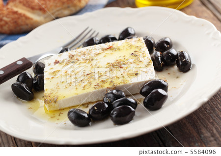 Turkish breakfast 5584096