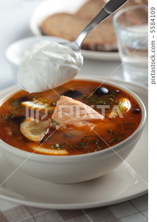 Fish solyanka 5584109