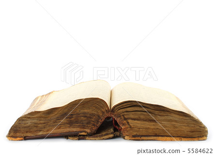 Old open book Old open book 5584622