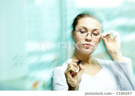 Calculations Calculations 5586847