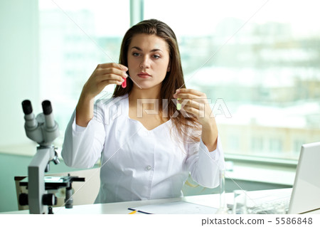 Comparing substances Comparing substances 5586848