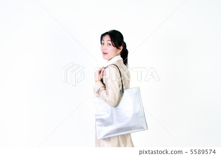 Shopping business woman 5589574