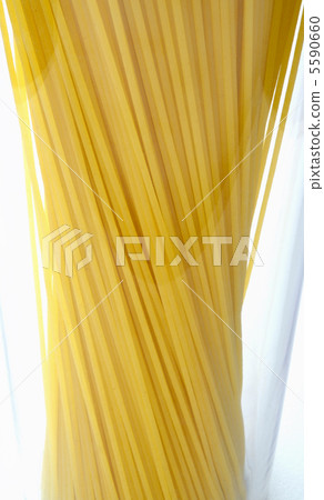 Pasta 5590660