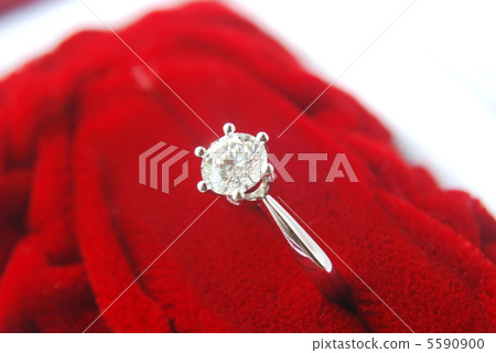 訂婚戒指 5590900