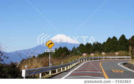 伊豆天際線富士路標 5592863