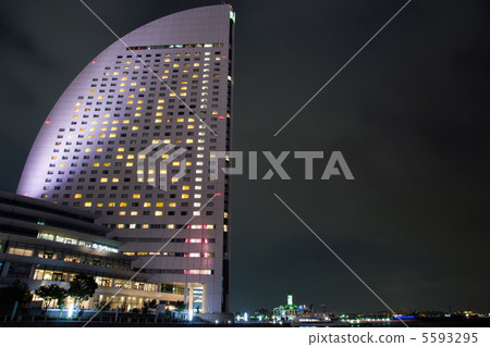 Yokohama Grand Intercontinental Night view 1 5593295