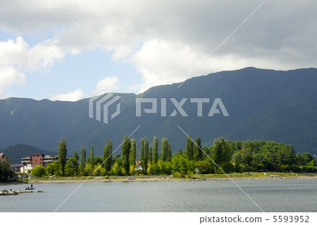 lake kawaguchi, lake, trees 5593952