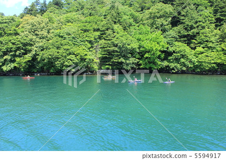 Lake Towada 5594917