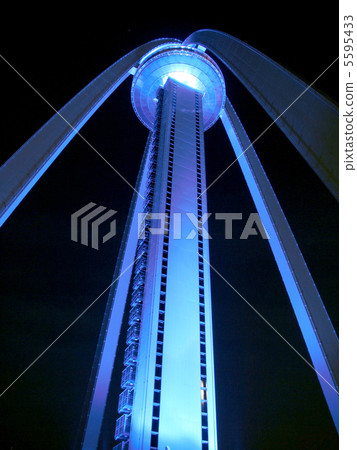 Twin arch Night view 5595433