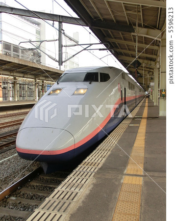 E1 Series Shinkansen Max 5596213