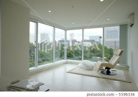 Apartment living room 5596336