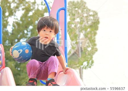 Slide and boy 5596637