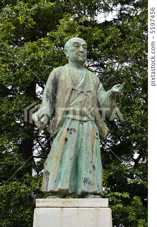 Walking Toyama · The 2nd Temple of Toyama Domain Maeda Maeda 5597456