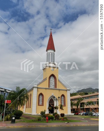 Cathedral 5597990