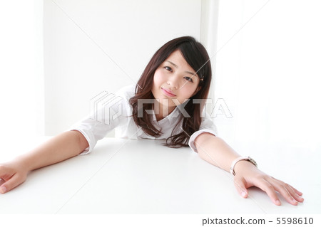 Beautiful employees at break time 5598610