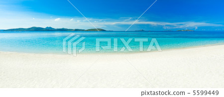 Beach panorama Beach panorama 5599449
