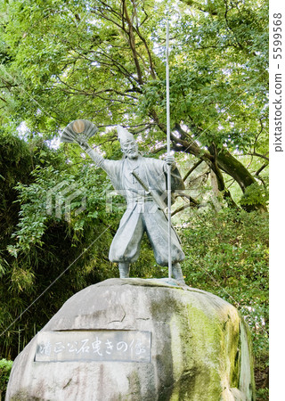 Kato Kiyomasa的雕像 5599568