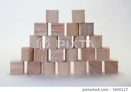 Building block 5600127