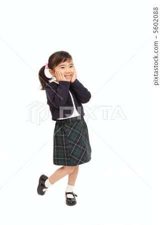 漂亮的女孩 5602088