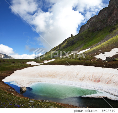 Mountains lake Mountains lake 5602749
