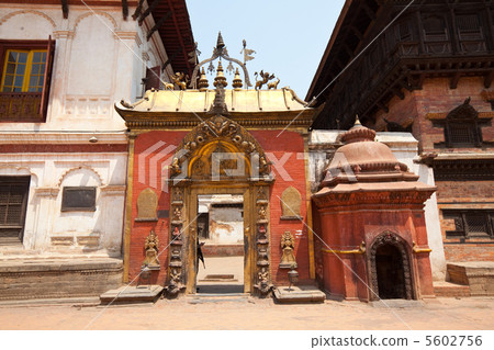 Kathmandu Kathmandu 5602756