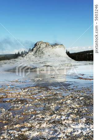 Geyser Castle Geyser Castle 5603246