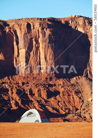 Monument valley Monument valley 5603460