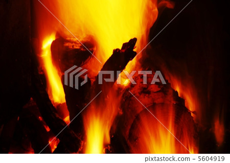 Campfire Campfire 5604919