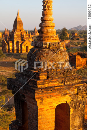 Bagan Bagan 5606082